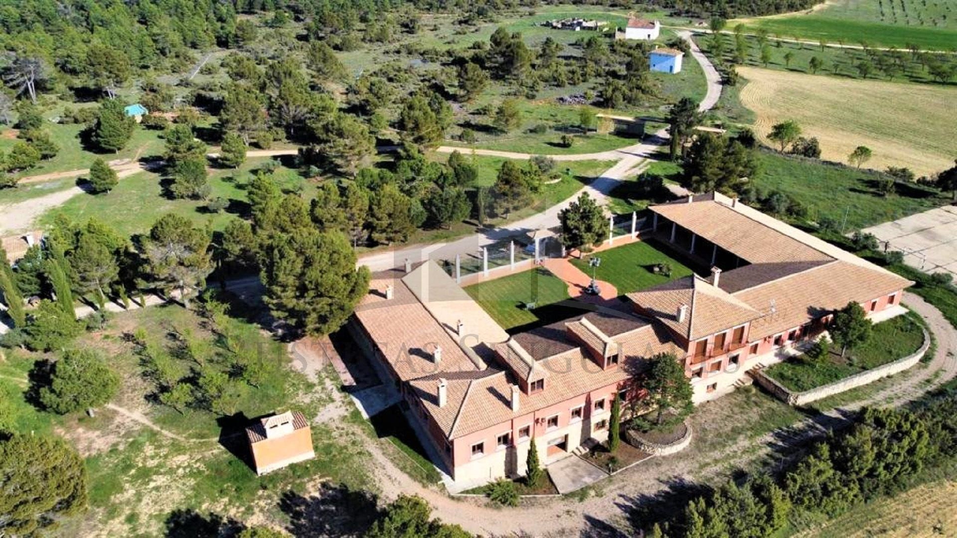 EXCLUSIVA FINCA EN LA SERRANÍA DE CUENCA