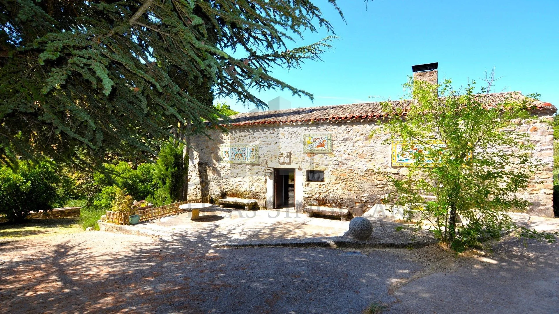 MOLINO HIST&Oacute;RICO Y VIVIENDA EN LA SIERRA DE MADRID