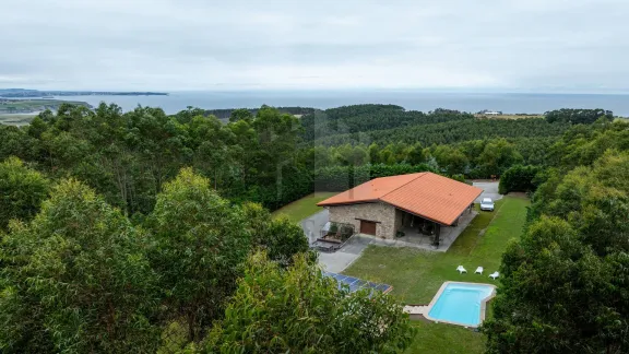 CASA DE CAMPO CON ALMA EN GALIZANO