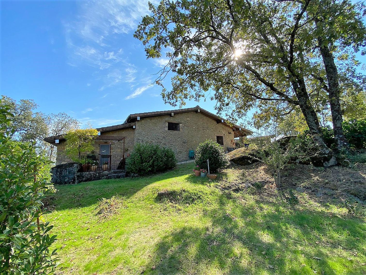 EN ARMONIA CON EL ENTORNO | Rústicas Singulares