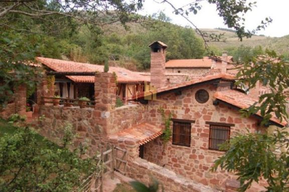 Casa en la montaña riojana